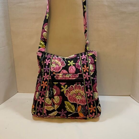 Vera Bradley Hipster Crossbody shoulder bag. - Picture 2 of 10